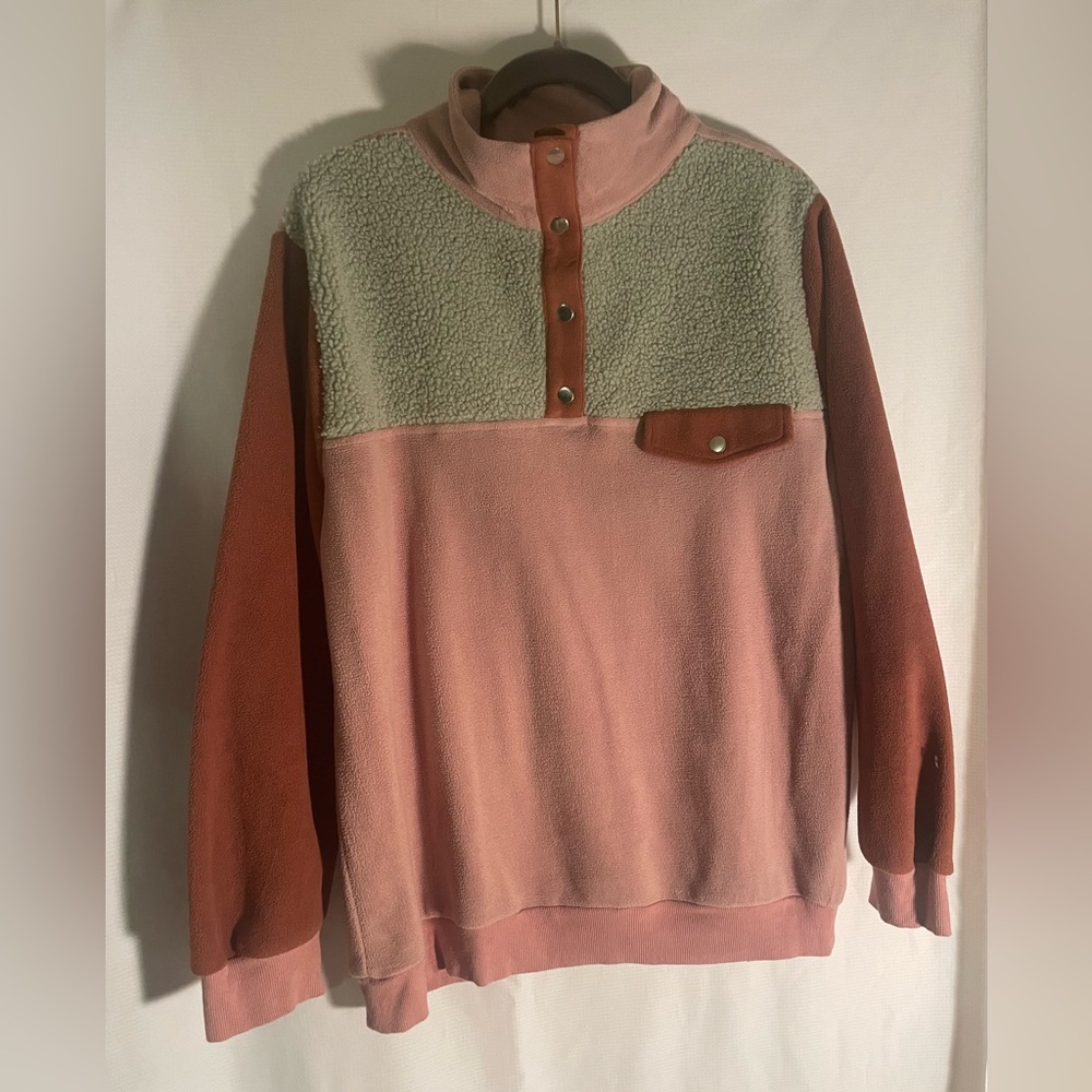 Sherpa and fleece pullover